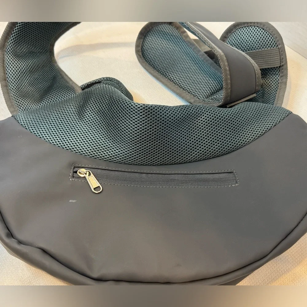 YUDODO Pet Sling Carrier for Small Dogs & Cats Hands Free Breathable Mesh